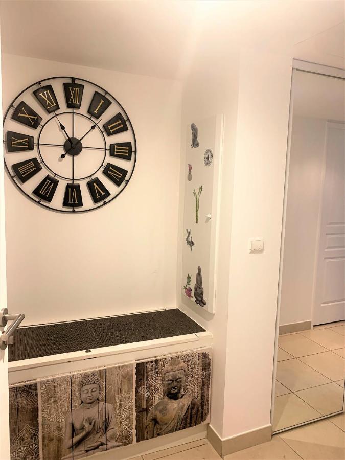 Apartment T2 Proche De La Gare, A 10 Minutes A Pieds De La Croisette, Piscine & Parking Dans De Standing Cannes