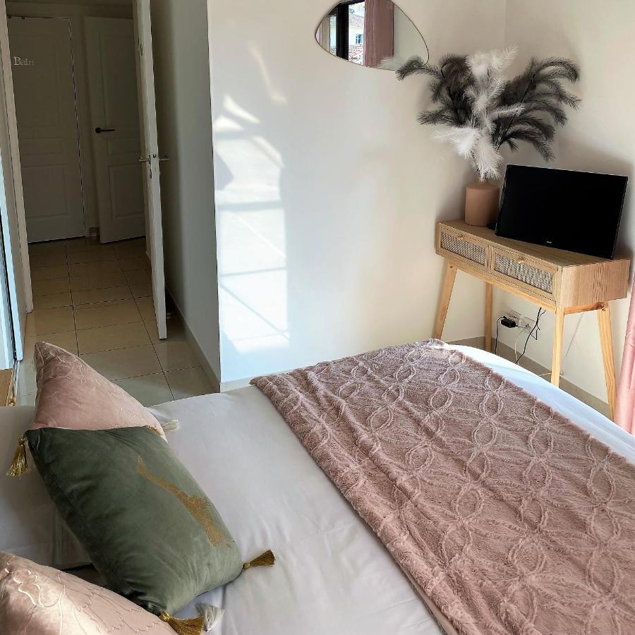 Apartamento T2 Résidence élégante: Piscine, Parking, Proche Croisette *